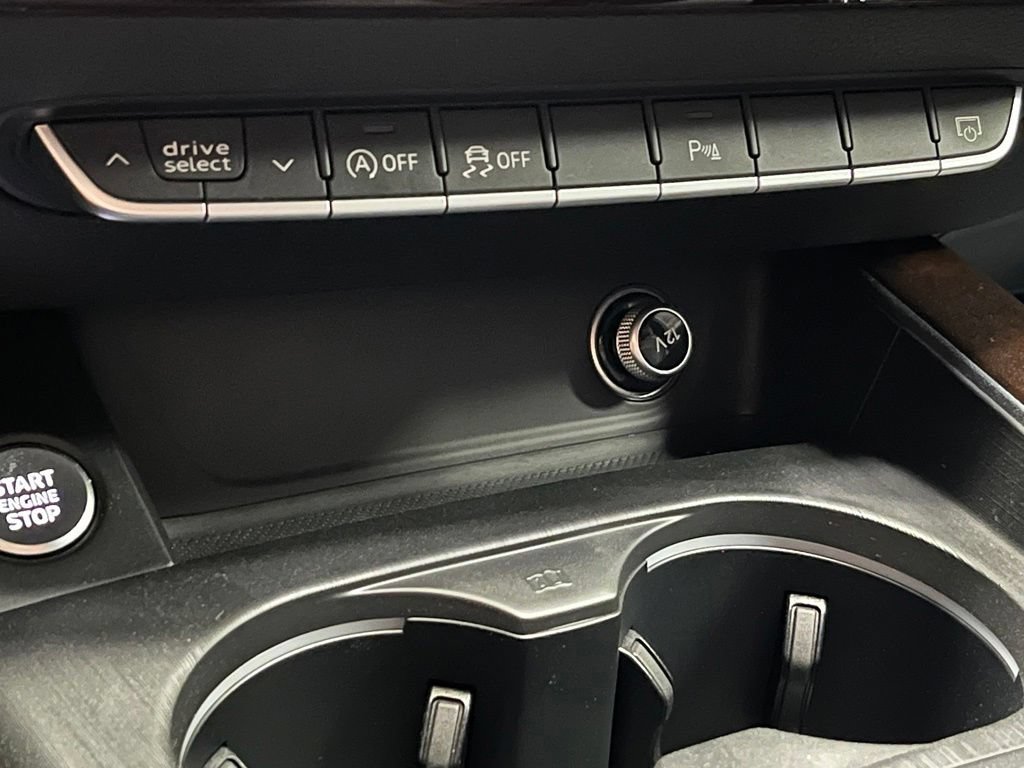 Used 2017 Audi A4 2.0T Prestige AWD/4WD image 12