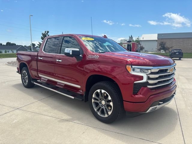 Used 2025 Chevrolet Silverado 1500 High Country AWD/4WD image 40