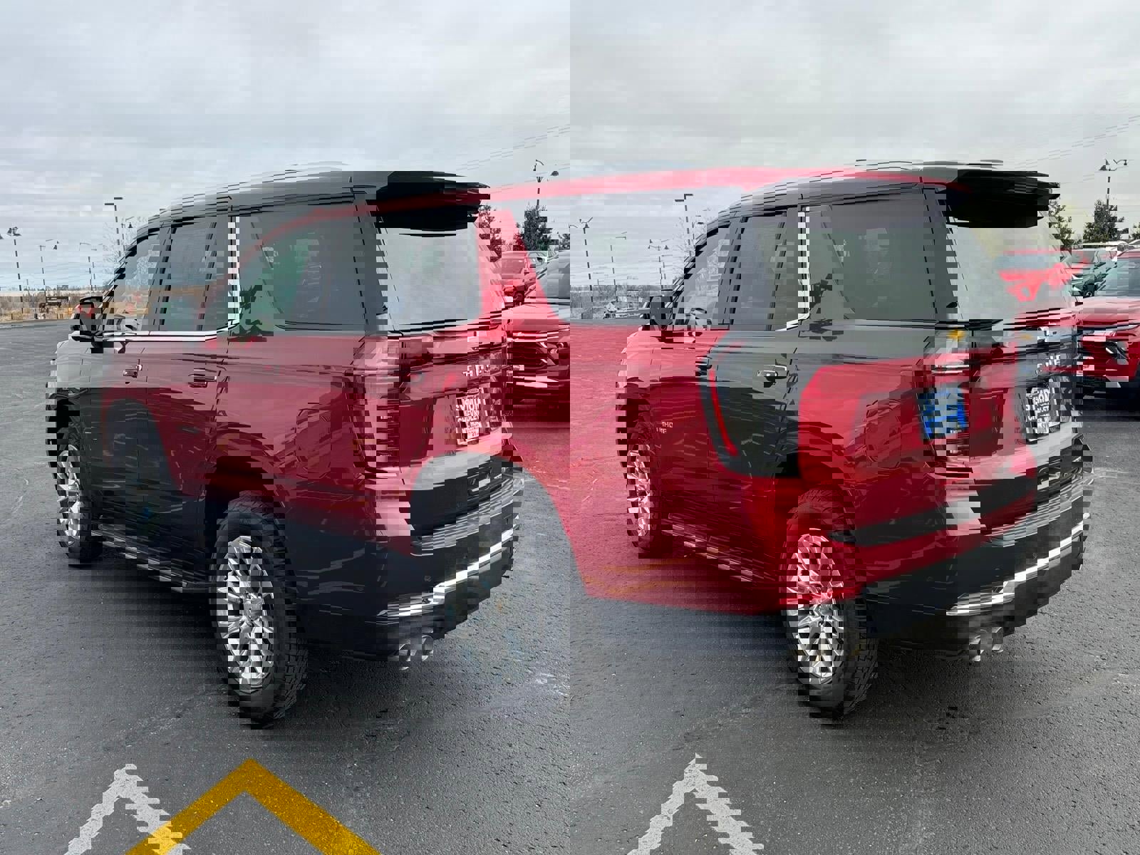 Used 2025 Chevrolet Tahoe Premier w/ Sun And Tow Package image 3