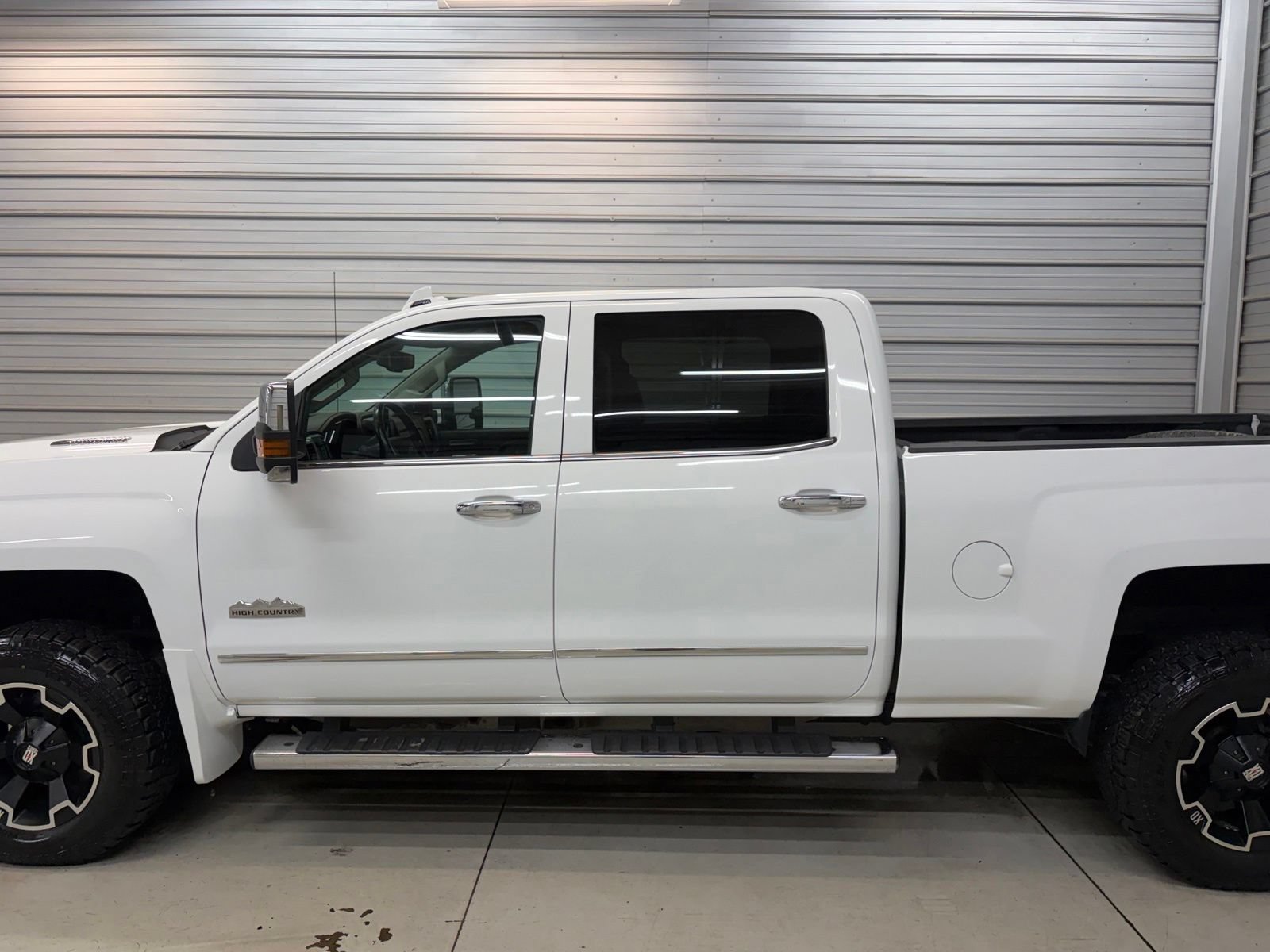 Used 2015 Chevrolet Silverado 3500 High Country w/ Duramax Plus Package AWD/4WD image 7