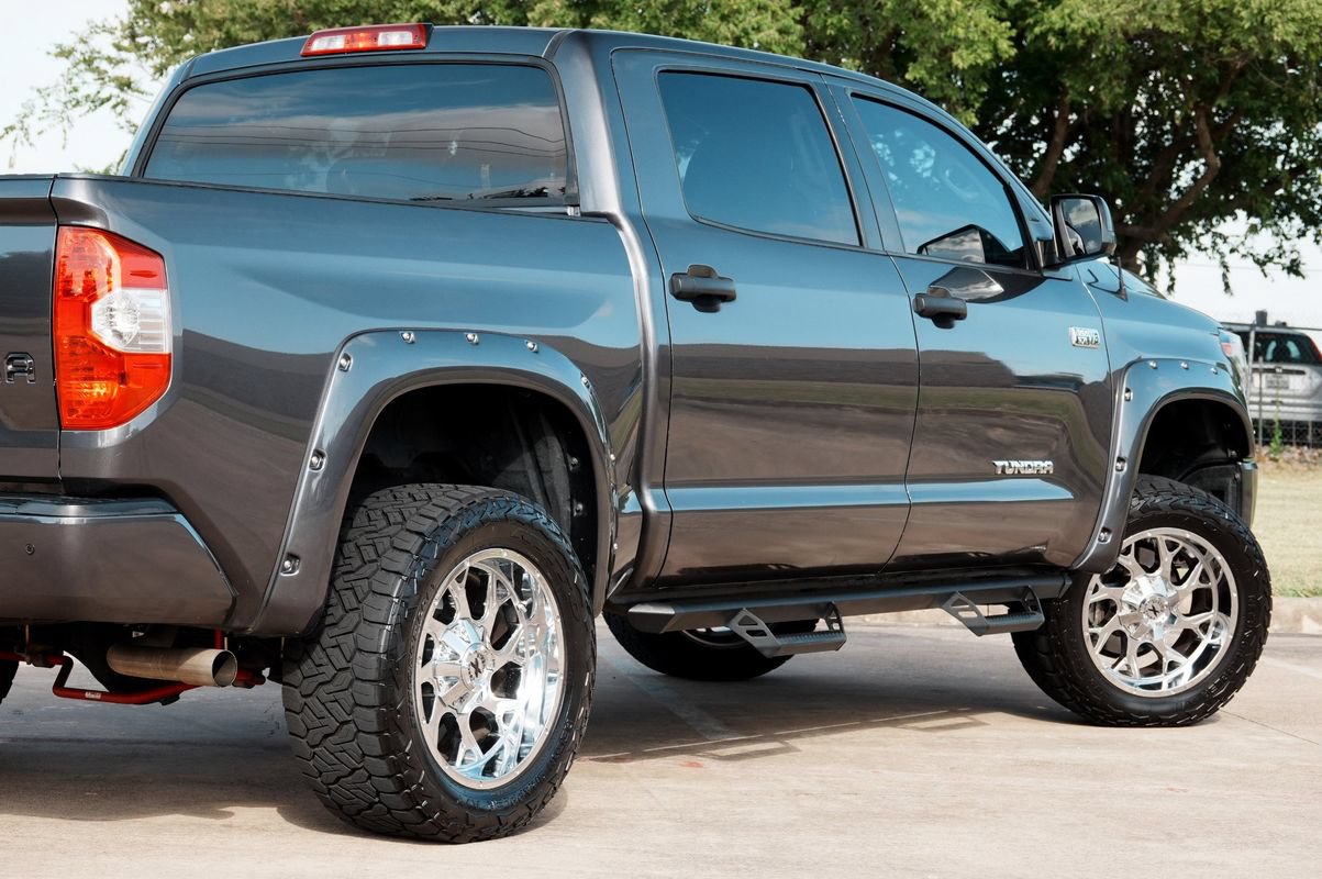 Used 2019 Toyota Tundra SR5 w/ TRD Sport Package AWD/4WD image 34
