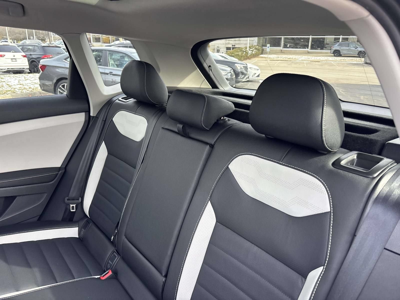 New 2026 Volkswagen Taos SEL AWD/4WD image 26