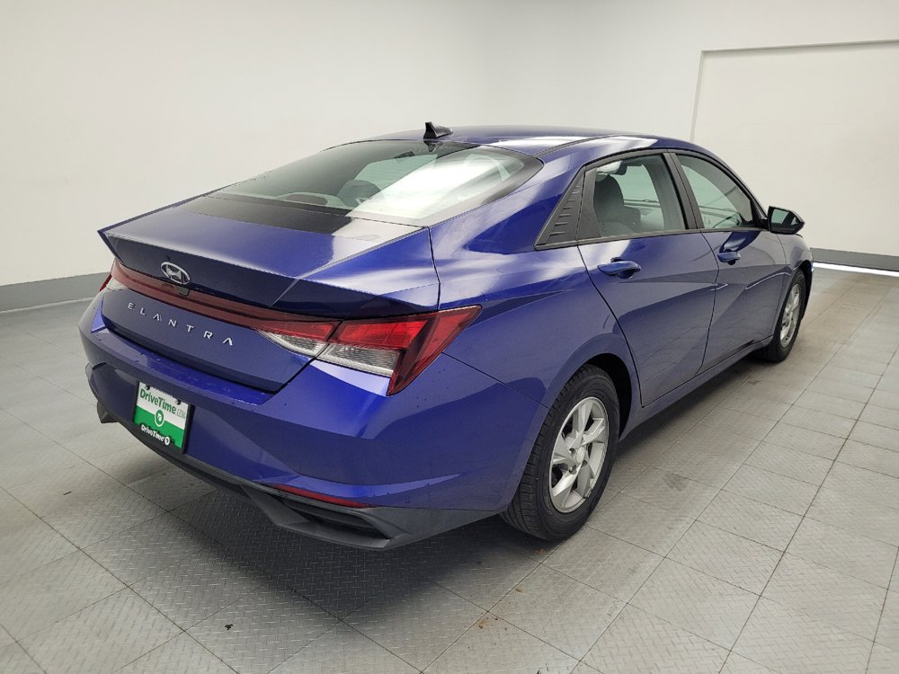 Used 2021 Hyundai Elantra SE FWD image 9