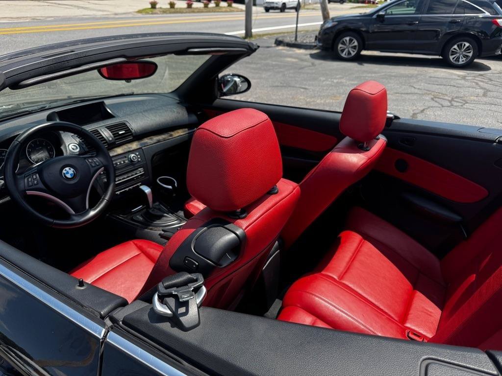 Used 2009 BMW 128i Convertible RWD image 19