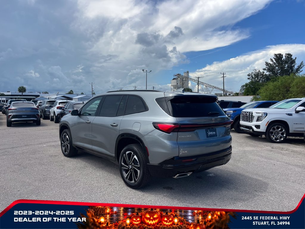 New 2027 Buick Enclave Sport Touring w/ Super Cruise Package FWD image 5
