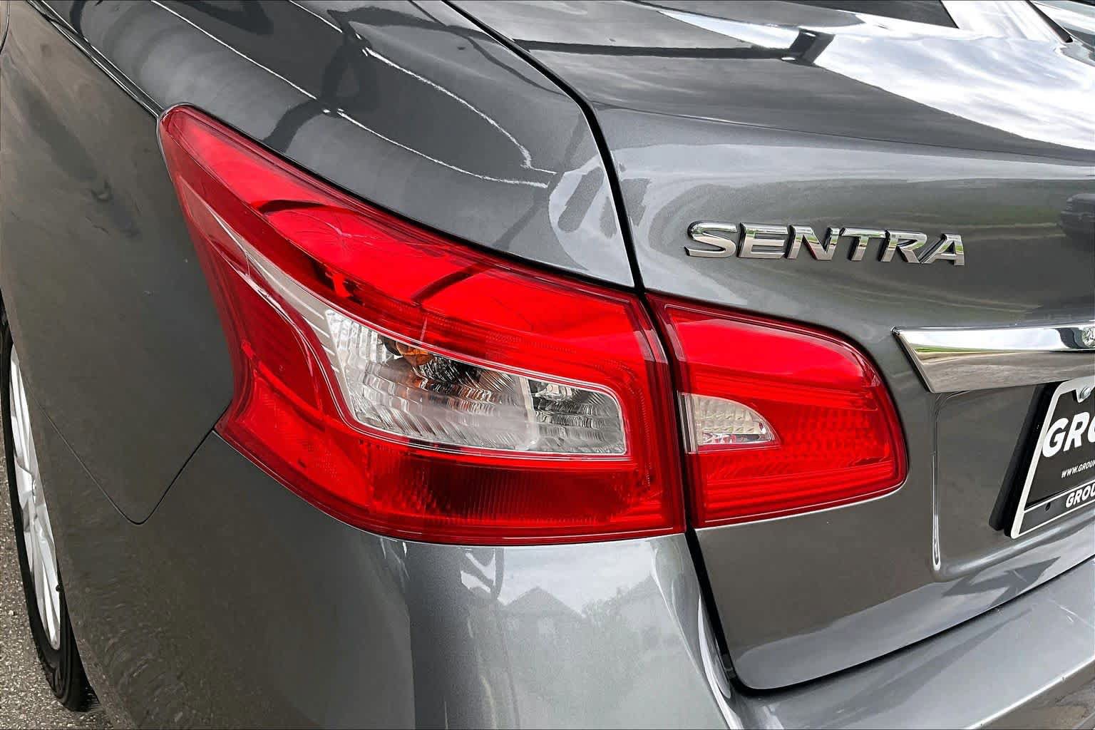 Used 2019 Nissan Sentra SV FWD image 28