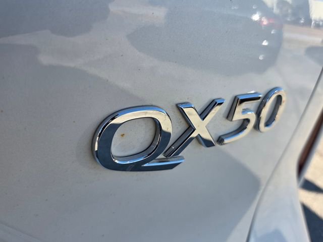 Certified 2023 INFINITI QX50 Luxe image 17