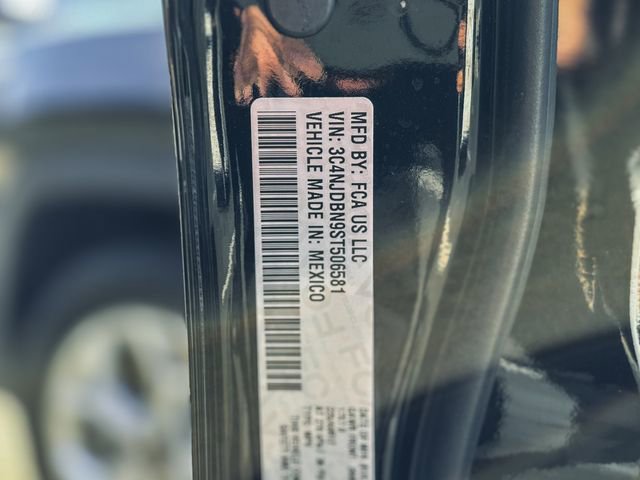 New 2025 Jeep Compass Latitude w/ Convenience Group image 47