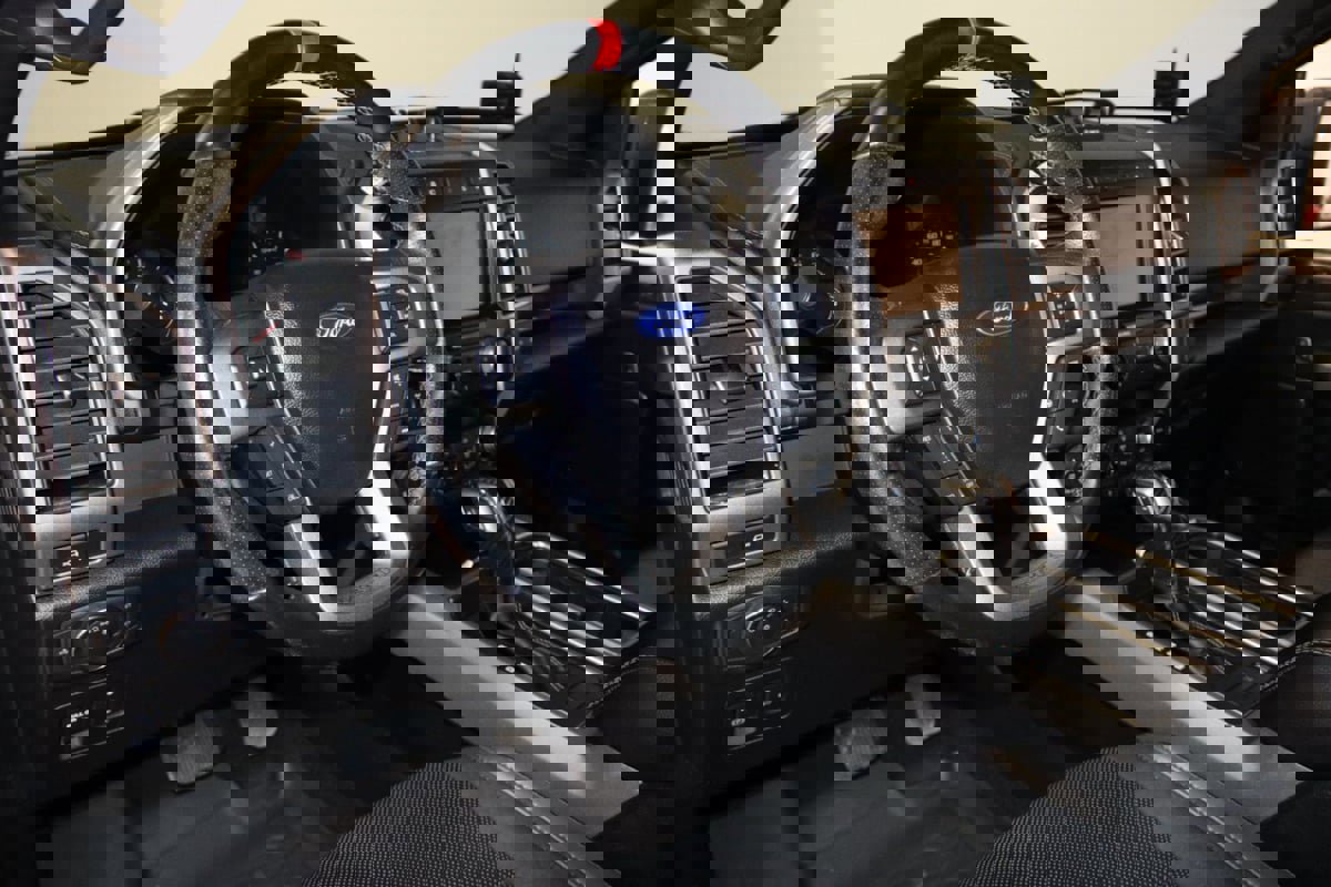 Used 2020 Ford F150 Raptor w/ Equipment Group 802A Luxury image 46