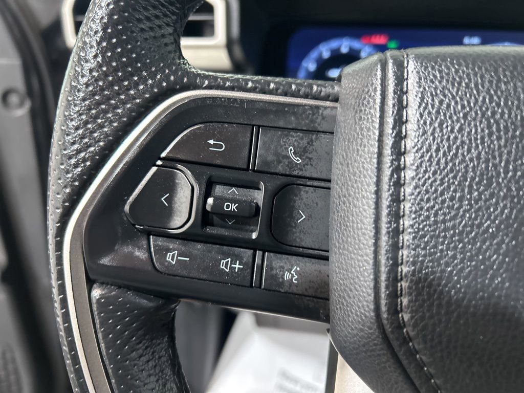 Used 2024 Toyota Tacoma TRD Off-Road image 24