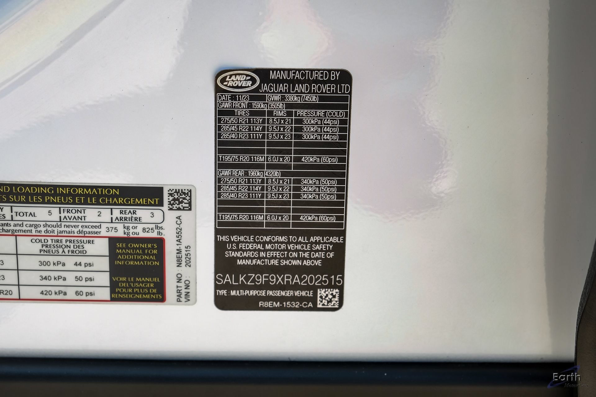 Used 2024 Land Rover Range Rover SV AWD/4WD image 92