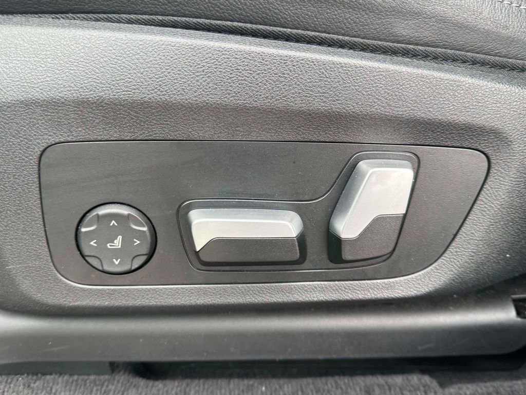 Used 2022 BMW X3 xDrive30i w/ Convenience Package w/ZPA image 18