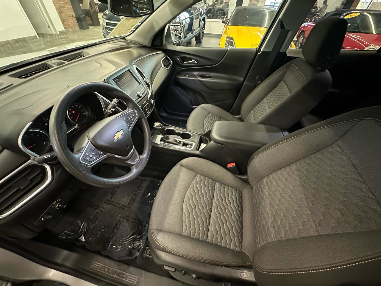 Used 2021 Chevrolet Equinox LT image 19