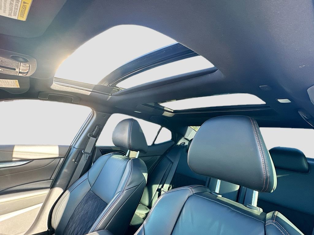 Used 2022 Nissan Maxima SR w/ Sport Mat Group image 23