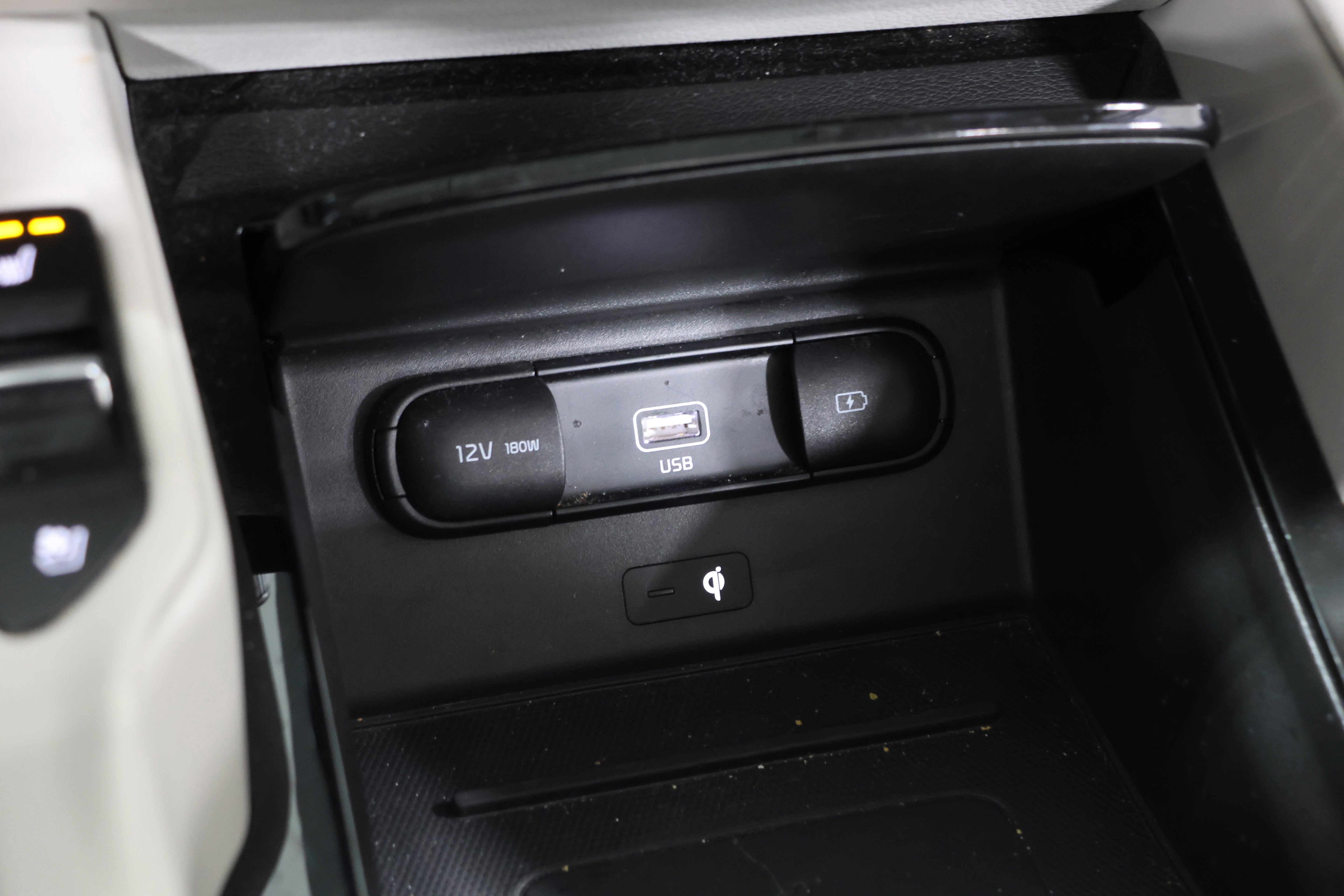 Used 2022 Kia Telluride SX image 27