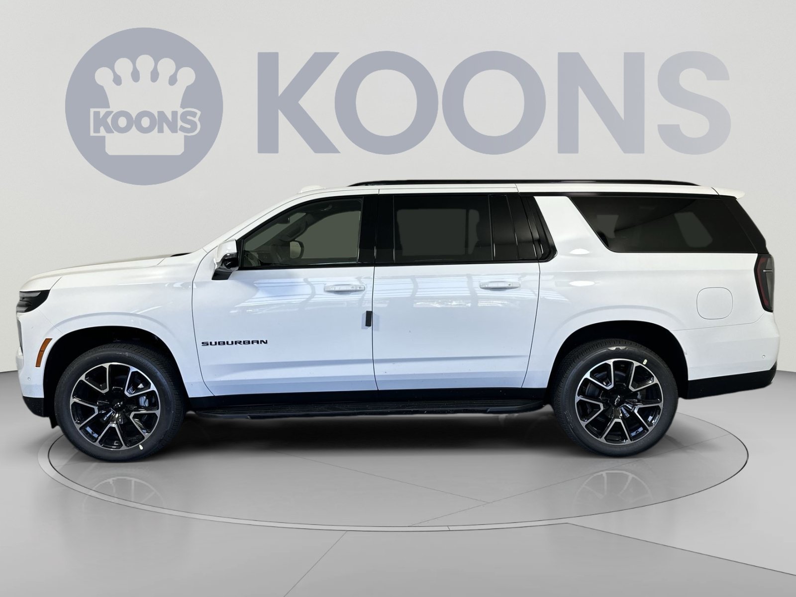 New 2026 Chevrolet Suburban RST w/ Comfort Package AWD/4WD image 2