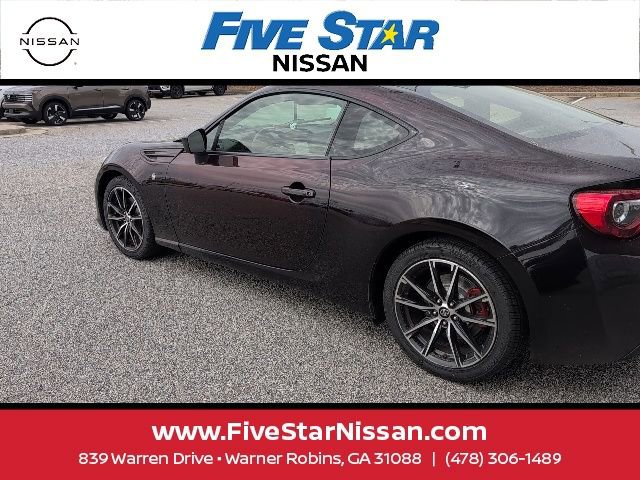 Used 2017 Toyota 86 image 8