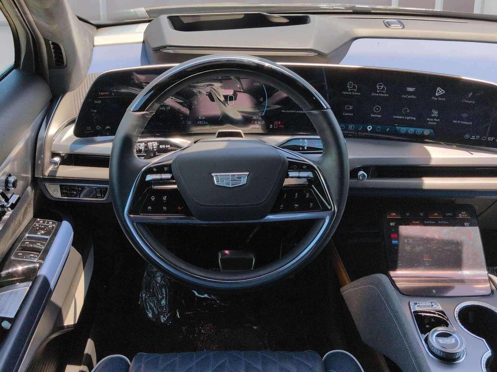 Used 2026 Cadillac Vistiq Premium Luxury AWD/4WD image 14