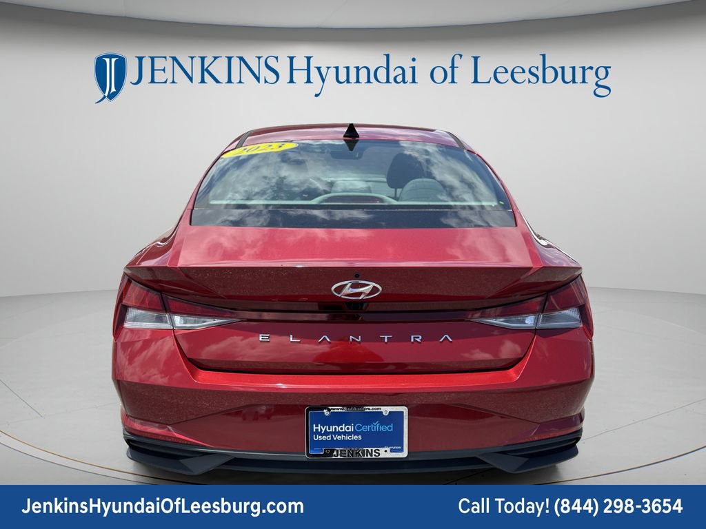 Certified 2023 Hyundai Elantra SEL w/ Convenience Package FWD image 7