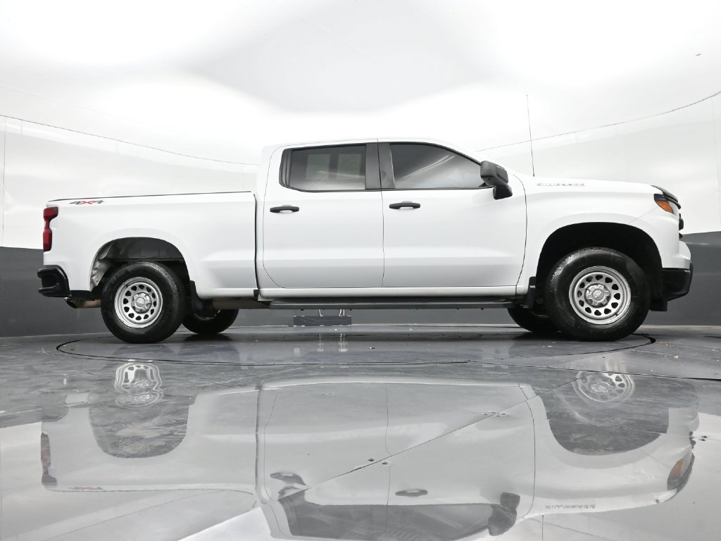 Used 2023 Chevrolet Silverado 1500 W/T w/ WT Value Package AWD/4WD image 32
