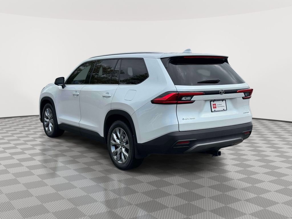 Used 2024 Toyota Grand Highlander AWD Hybrid image 5