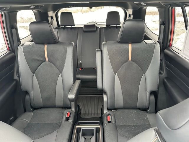 Used 2026 Toyota Grand Highlander AWD Hybrid image 39