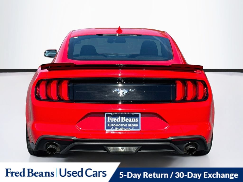 Used 2020 Ford Mustang Premium RWD image 7