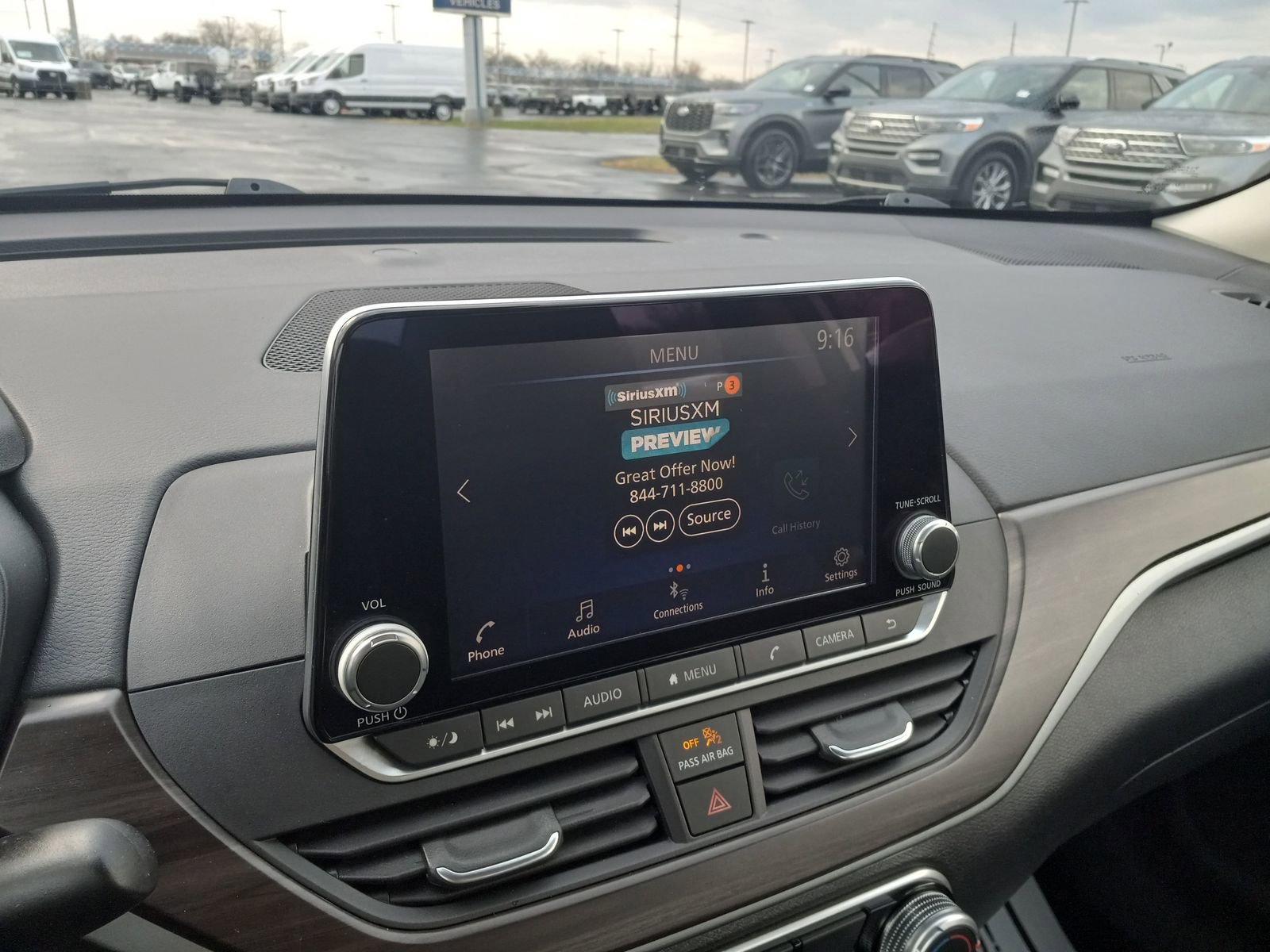 Used 2024 Nissan Altima 2.5 SV image 19