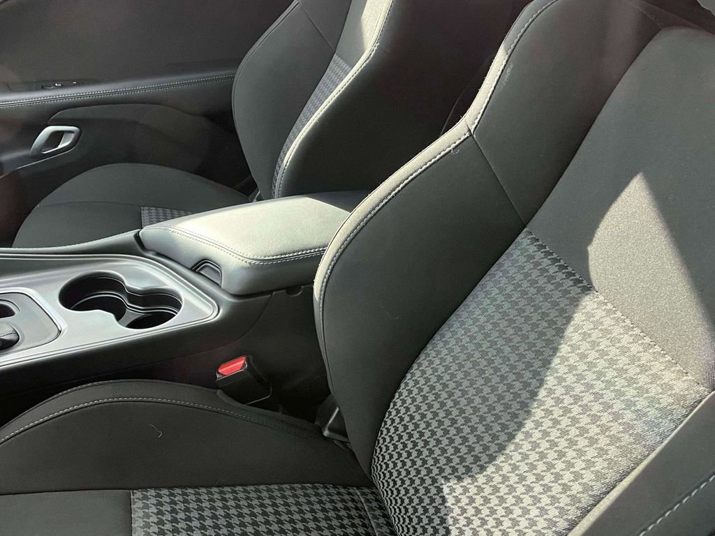 Used 2023 Dodge Challenger R/T w/ Blacktop Package image 5