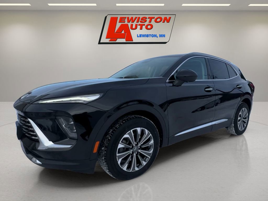 Certified 2025 Buick Envision Preferred image 1