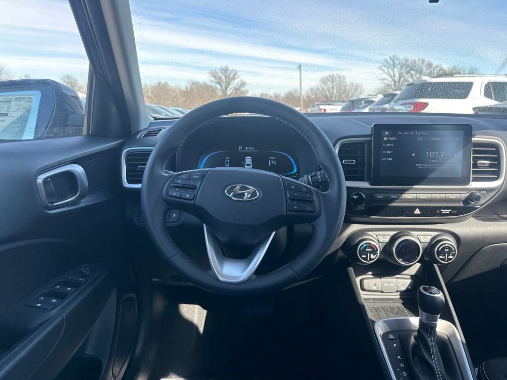 Used 2026 Hyundai Venue SEL image 25