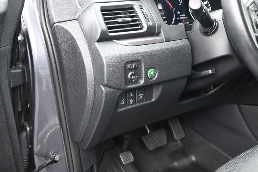 Certified 2025 Honda Ridgeline RTL image 19