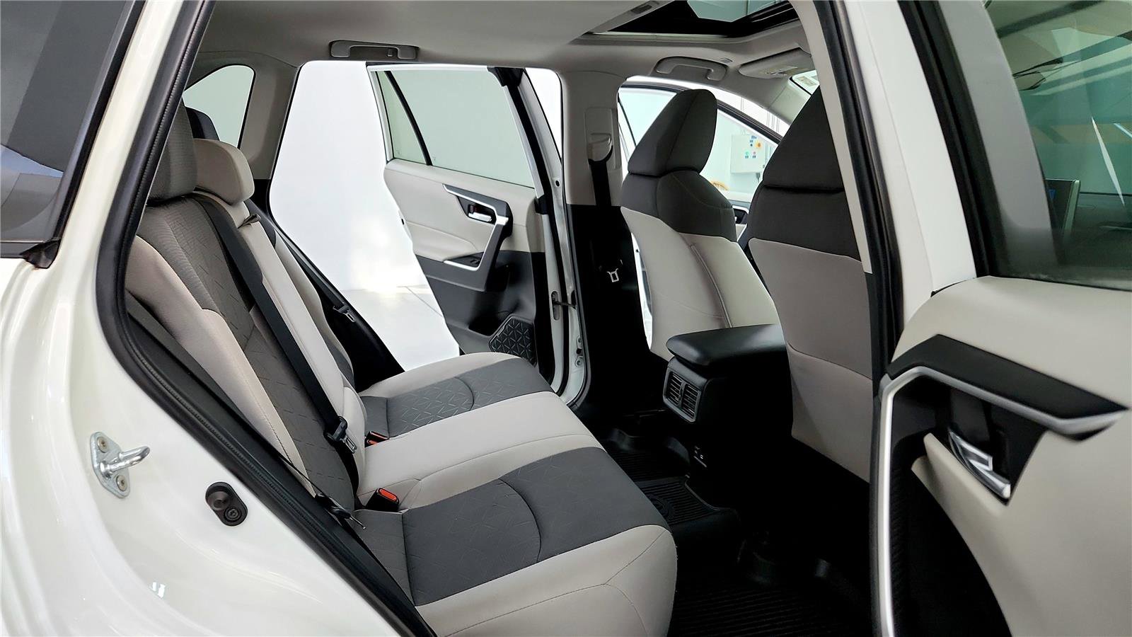 Certified 2023 Toyota RAV4 XLE image 30