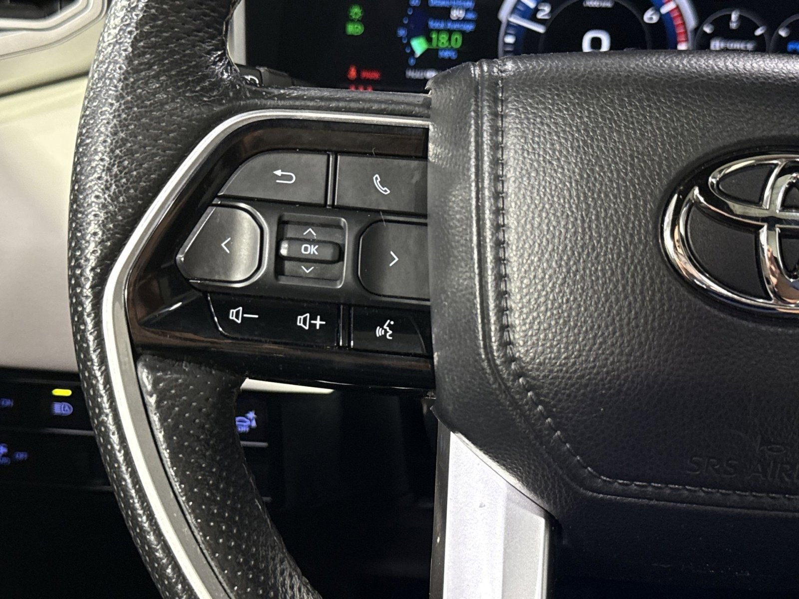 Used 2023 Toyota Tundra Capstone image 19