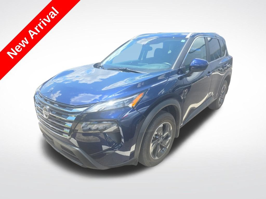 Used 2025 Nissan Rogue SV w/ SV Premium Package