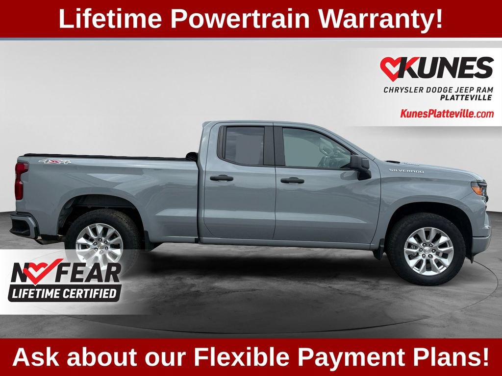 Used 2024 Chevrolet Silverado 1500 Custom AWD/4WD image 11