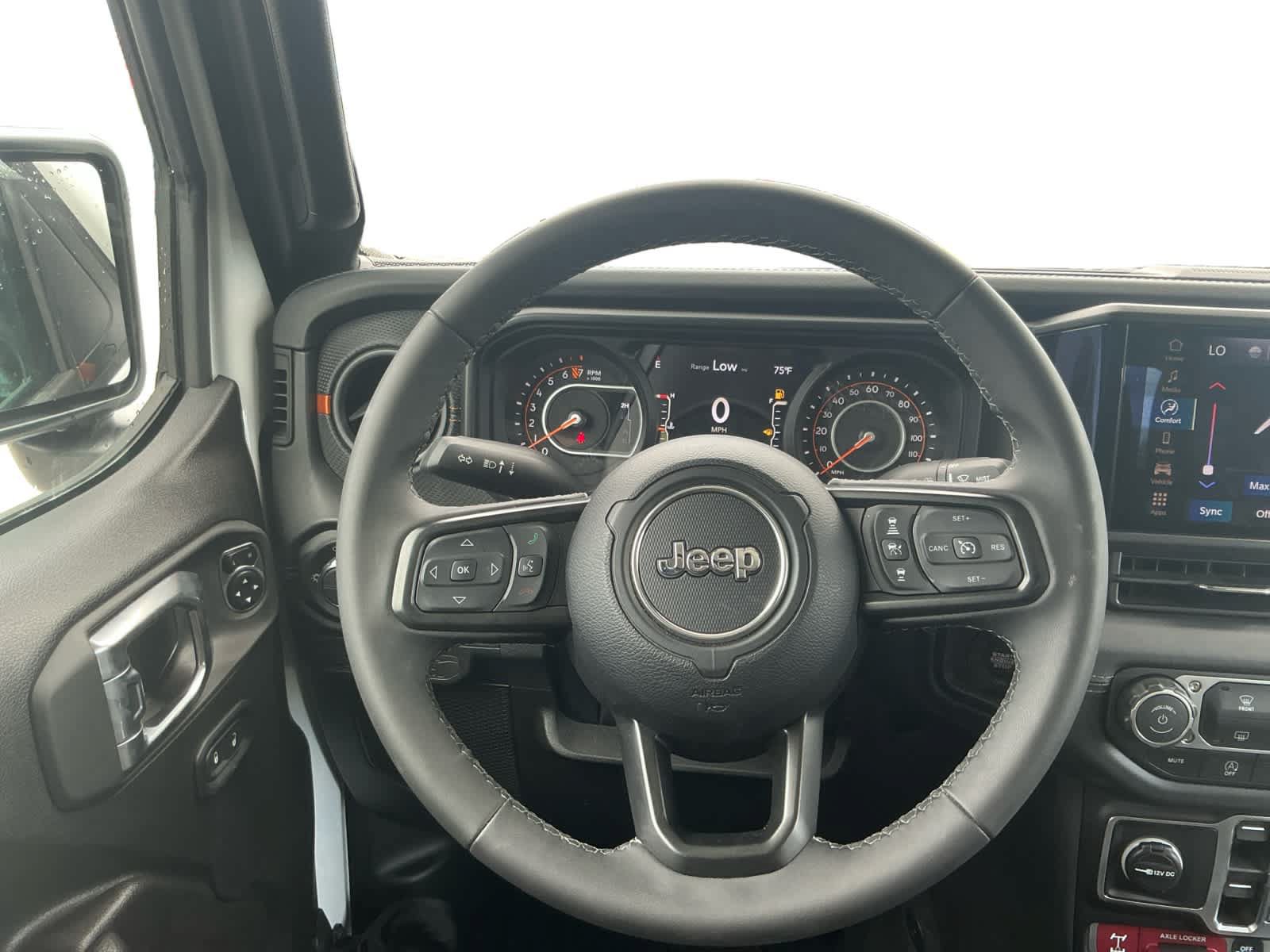 Used 2026 Jeep Gladiator Mojave AWD/4WD image 12