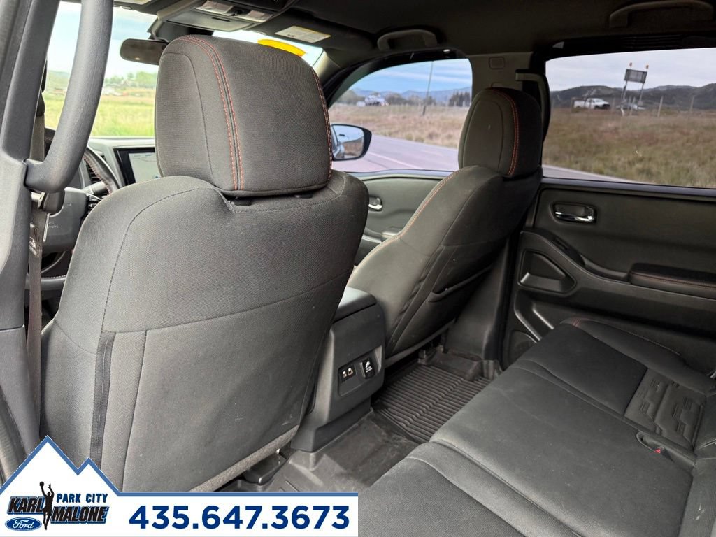 Used 2023 Nissan Frontier PRO-4X w/ Pro Convenience Package AWD/4WD image 30