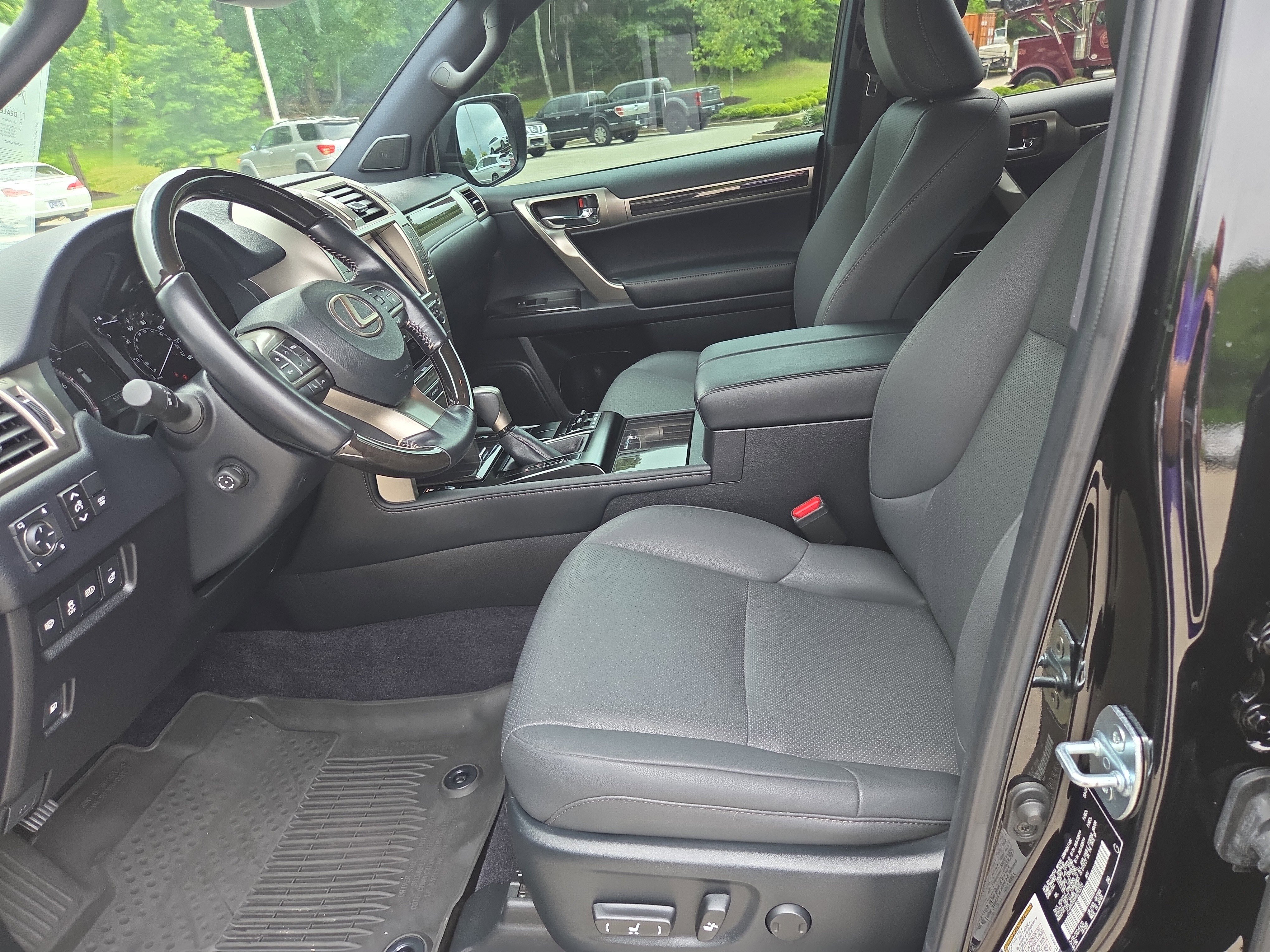 Used 2021 Lexus GX 460 Premium AWD/4WD image 5
