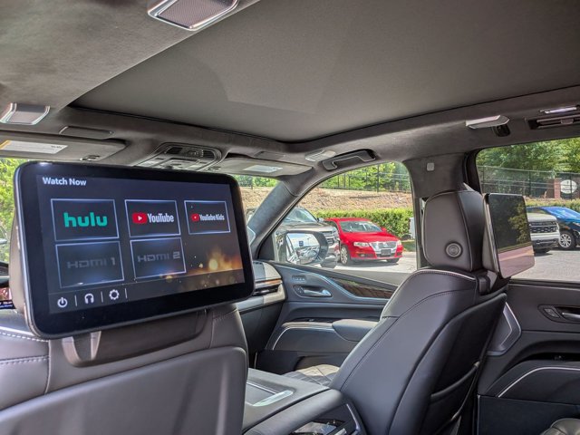 Used 2024 Cadillac Escalade ESV Premium Luxury Platinum AWD/4WD image 18