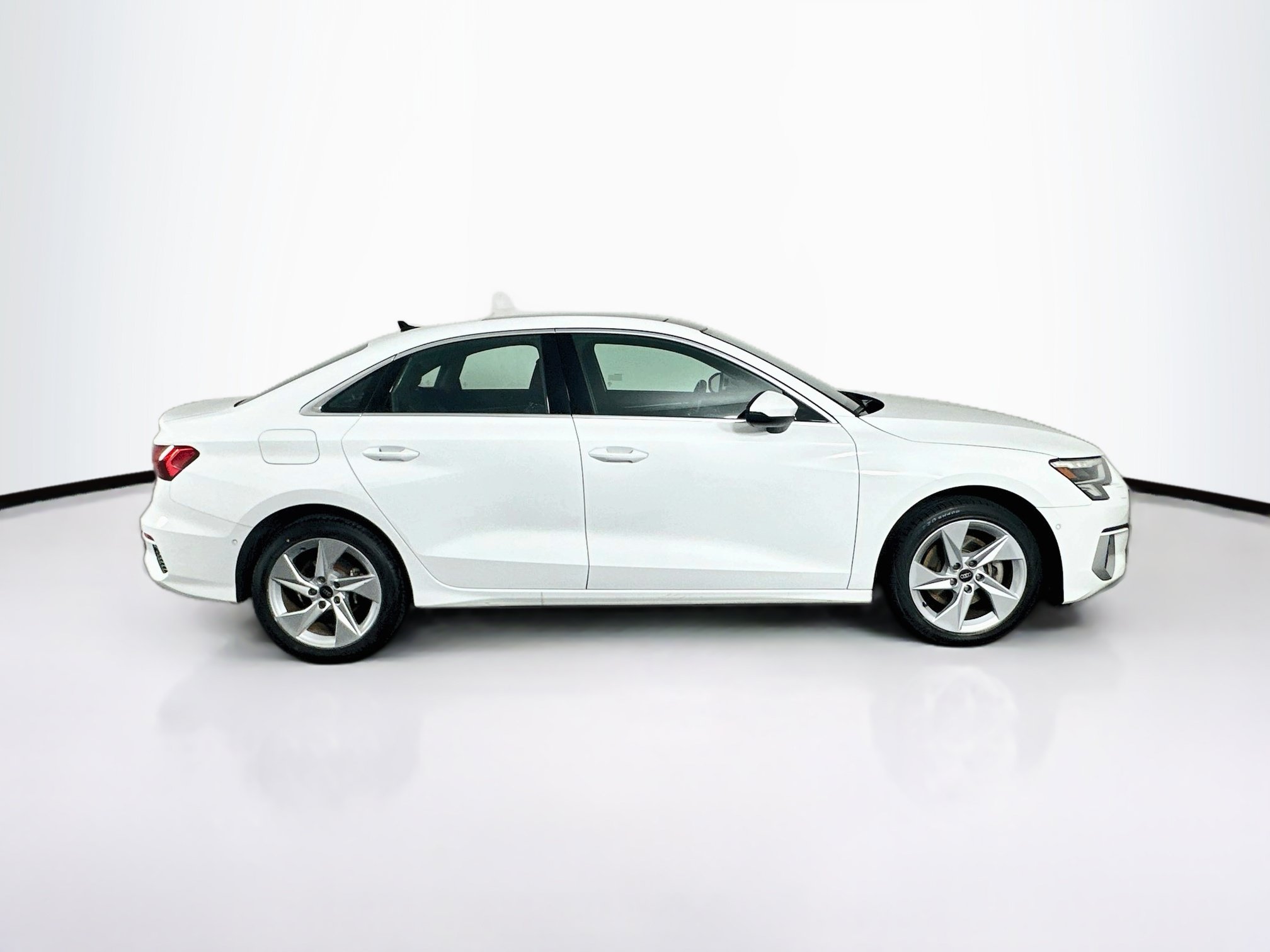 Used 2024 Audi A3 2.0T Premium FWD image 10
