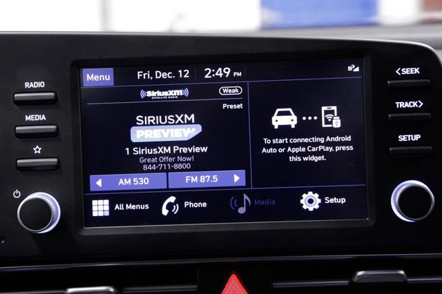 Used 2023 Hyundai Elantra SEL image 31