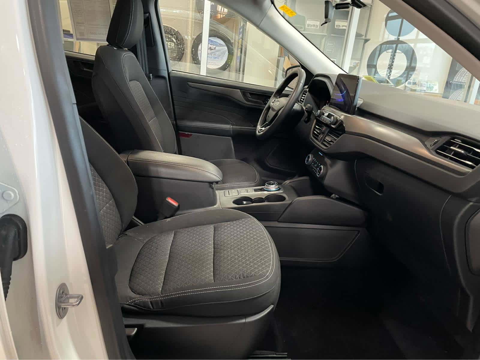 Used 2023 Ford Escape Active AWD/4WD image 42