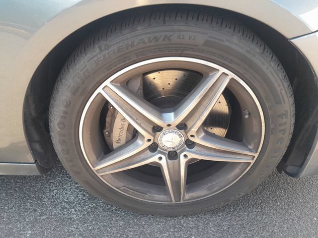Used 2017 Mercedes-Benz E 300 4MATIC image 25