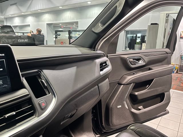 Certified 2023 GMC Yukon XL SLT w/ SLT Luxury Package image 24