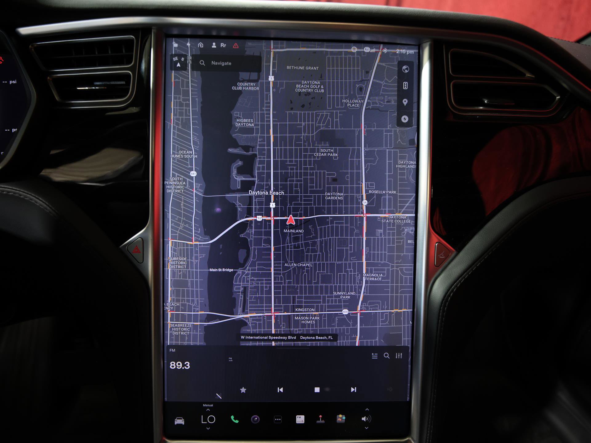 Used 2017 Tesla Model X 75D AWD/4WD image 17