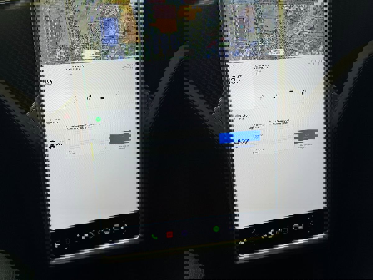 Used 2017 Tesla Model S 75D image 47