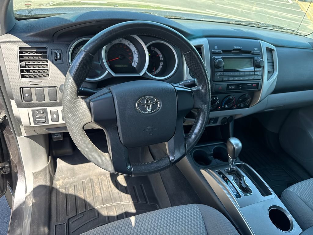 Used 2012 Toyota Tacoma PreRunner w/ SR5 Pkg RWD image 15