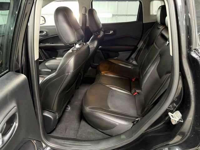 Used 2020 Jeep Compass Latitude w/ Cold Weather Group image 10