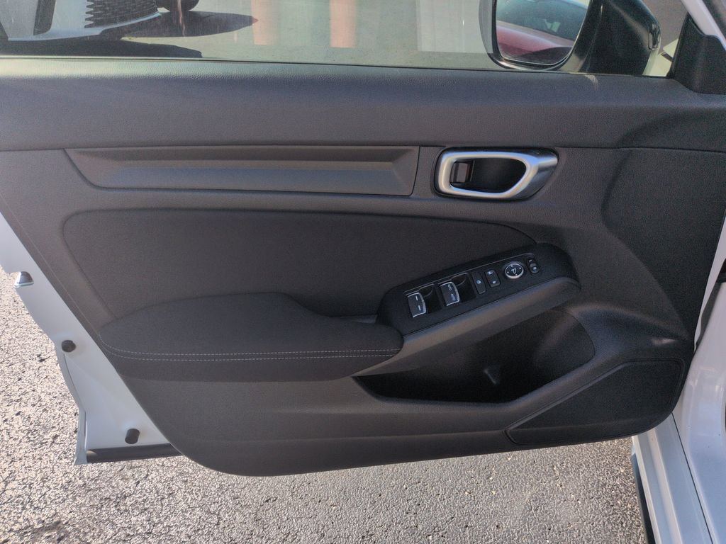 Used 2025 Honda Civic Sport image 10